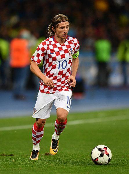 不会踢顺风局！盘点欧冠顺风顺水却“突然死亡”