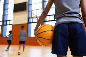 已加库里好友，勇士又一次赛季中期豪赌，这次结果会比去年好吗